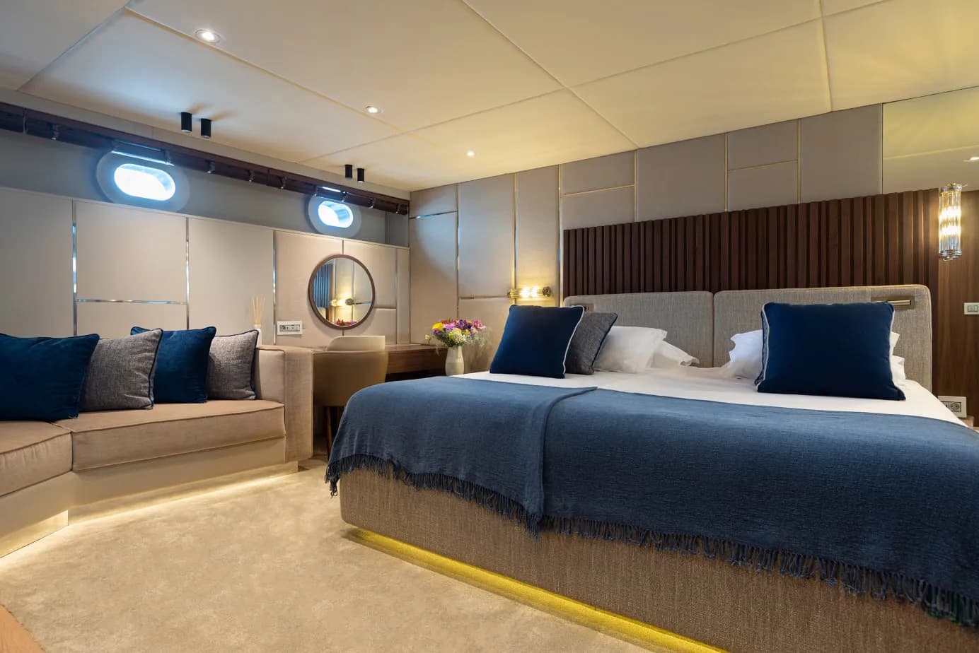 Clase Azul stateroom