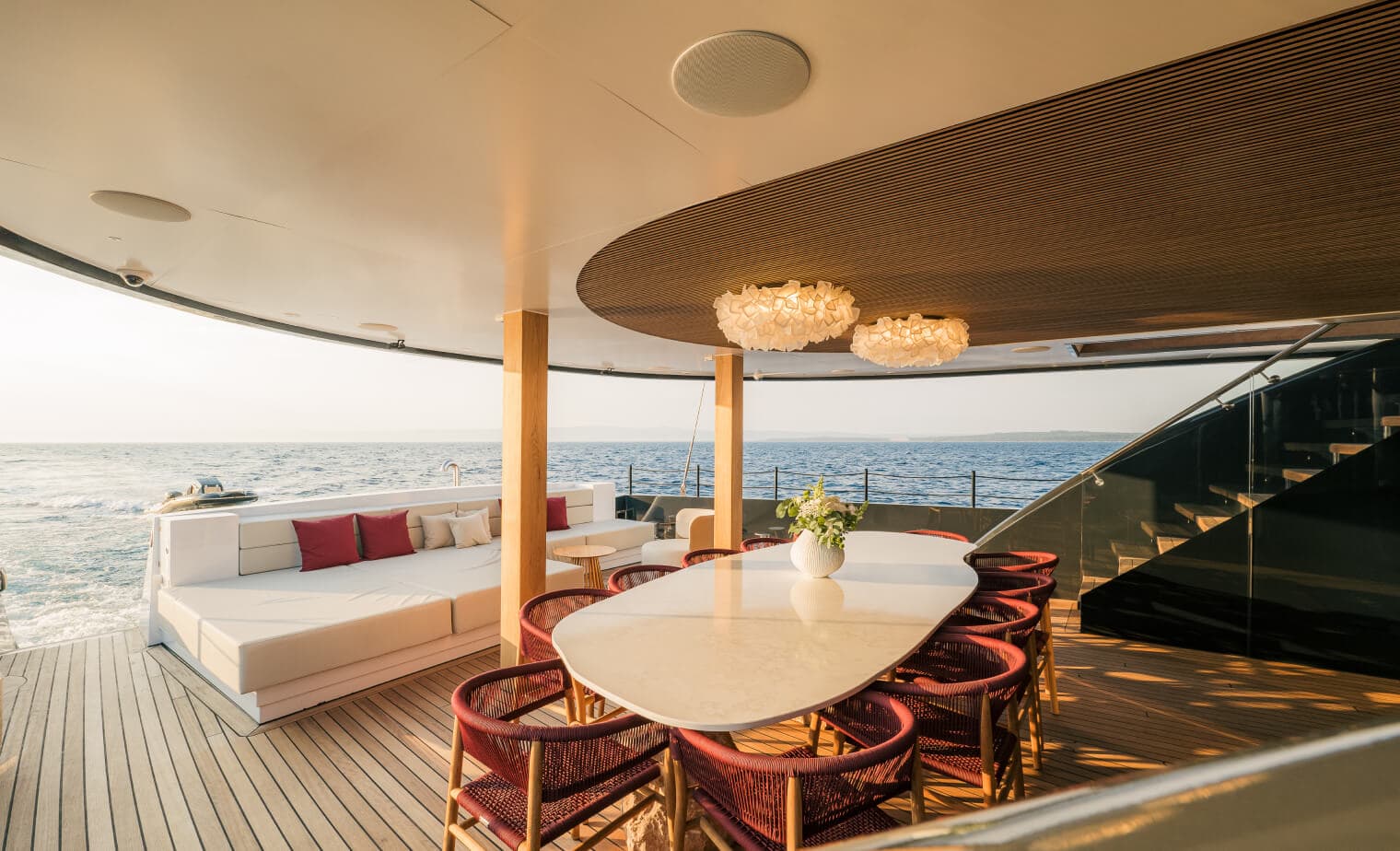 Reposado aft deck table