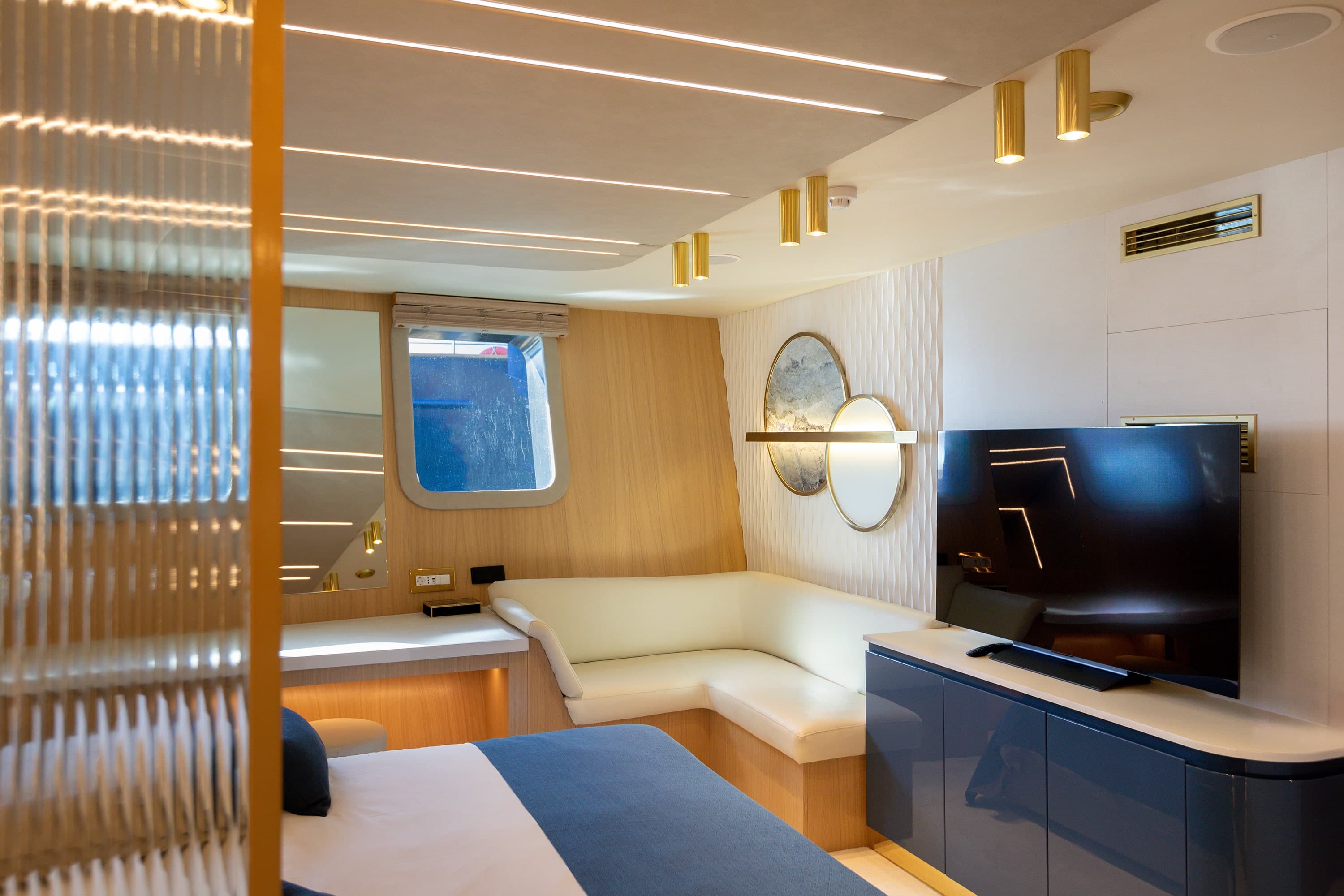 Scorpios interior